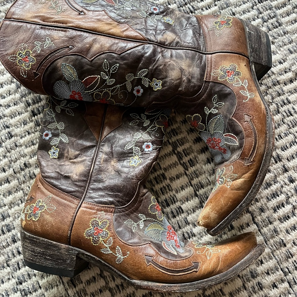 Old Gringo Floral Boots size 11B
